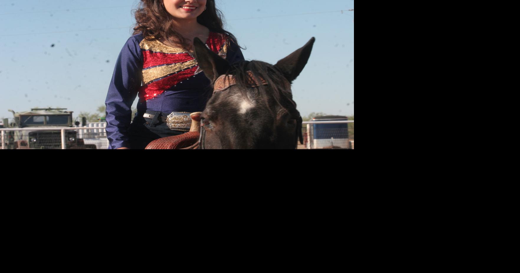 FHS senior is crowned rodeo queen | News | pinalcentral.com