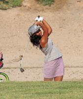 Maricopa courses work to keep golfers in town