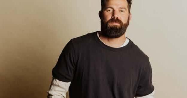 Davis joins Country Thunder headliners, festival announces full lineup