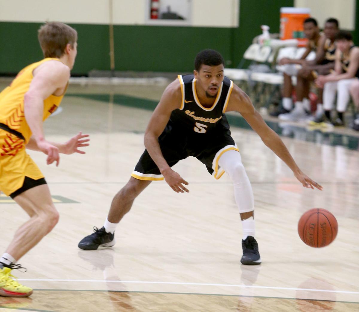Cac Rally Falls Short To No 18 New Mexico Junior College Local