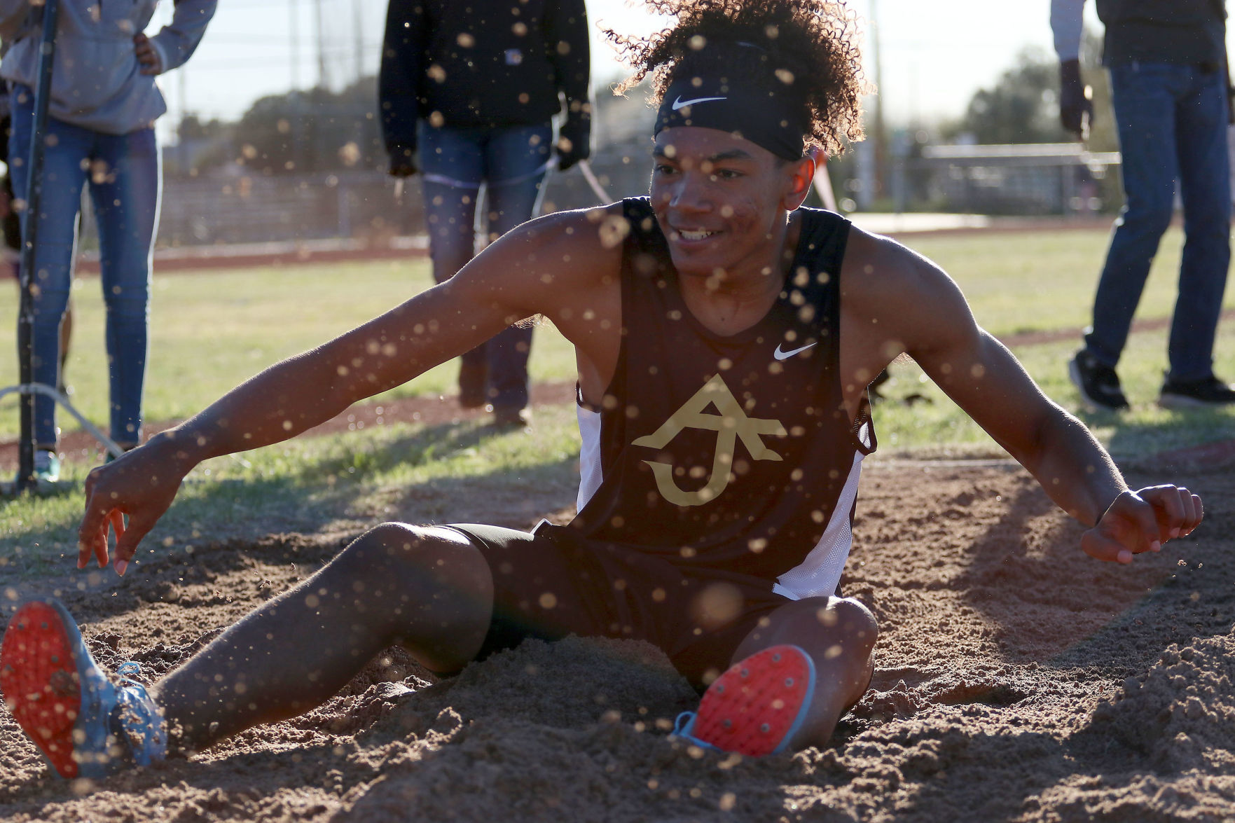 Santa Cruz Combs AJ begin track season in Eloy Local Sports