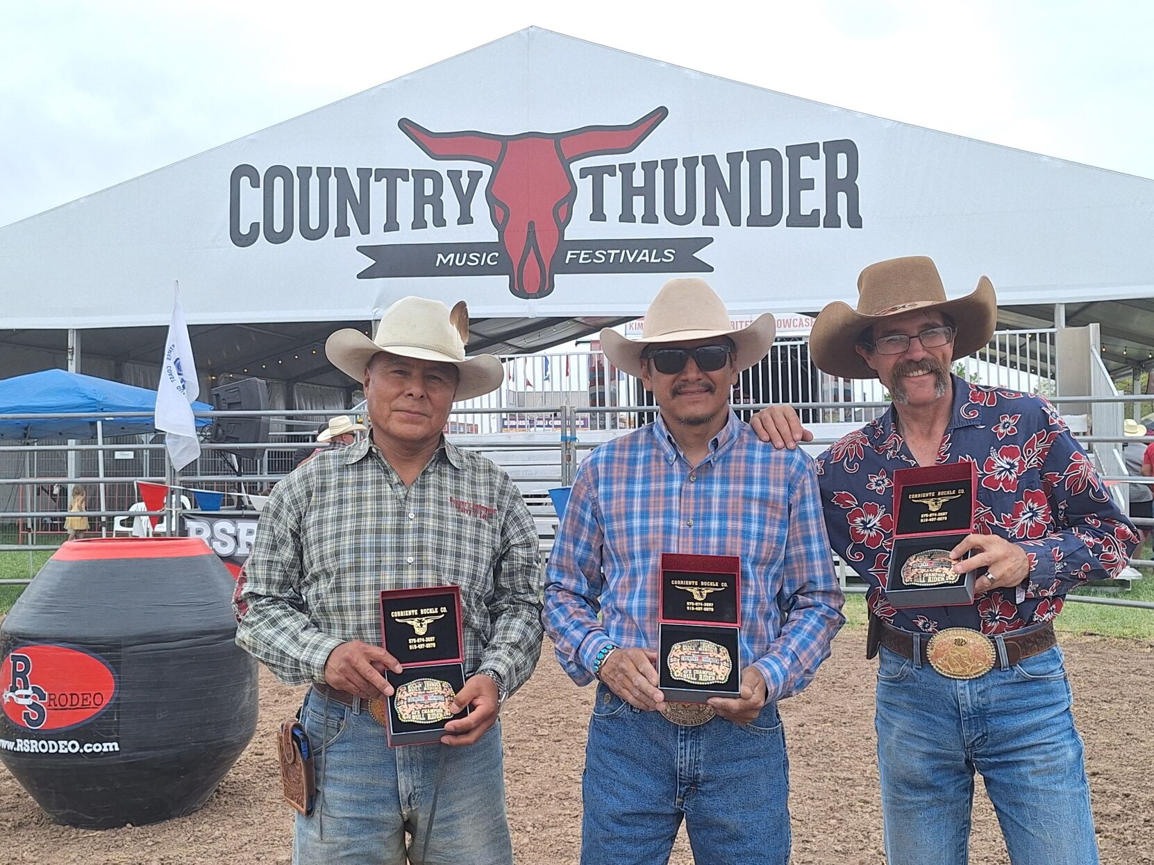 Bull riders crowned champions at first Buckin' Thunder | Country ...