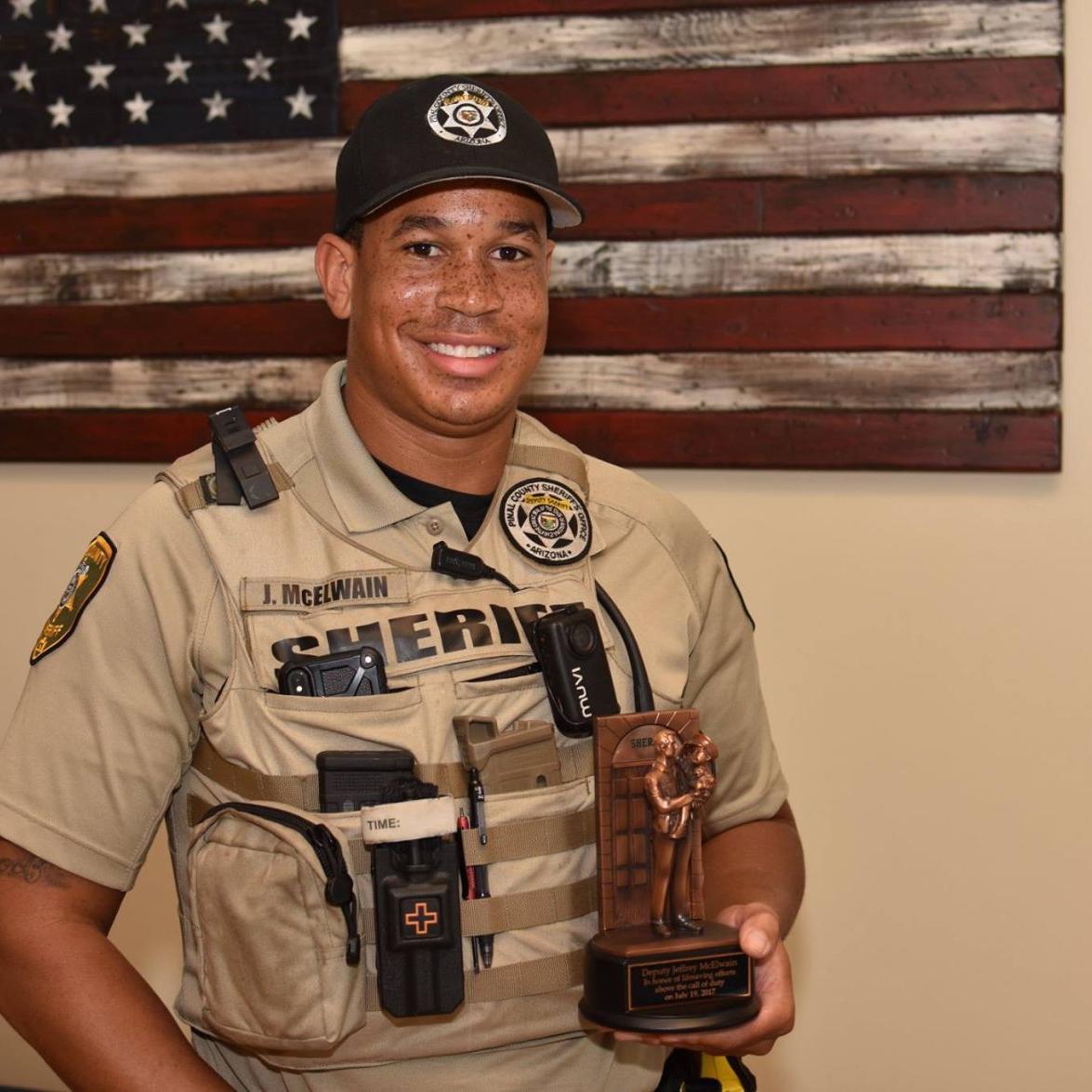 County, feds pay 'Live PD' star for hundreds of extra hours | Local News |  pinalcentral.com