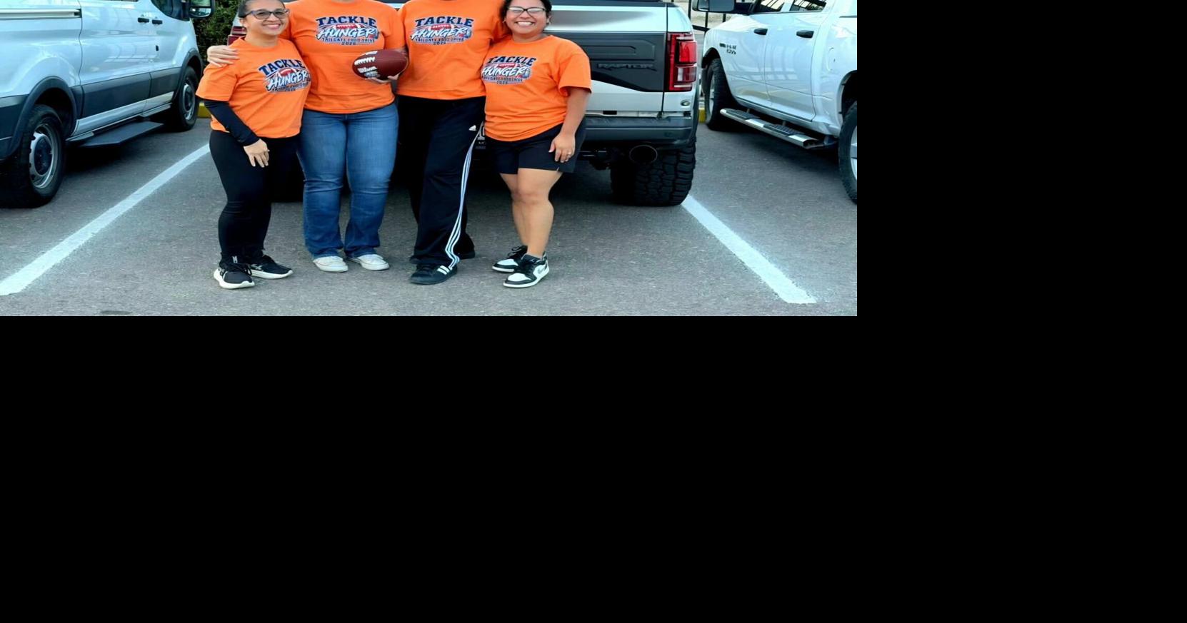 Tailgate food drive collects 400 pounds of food for community