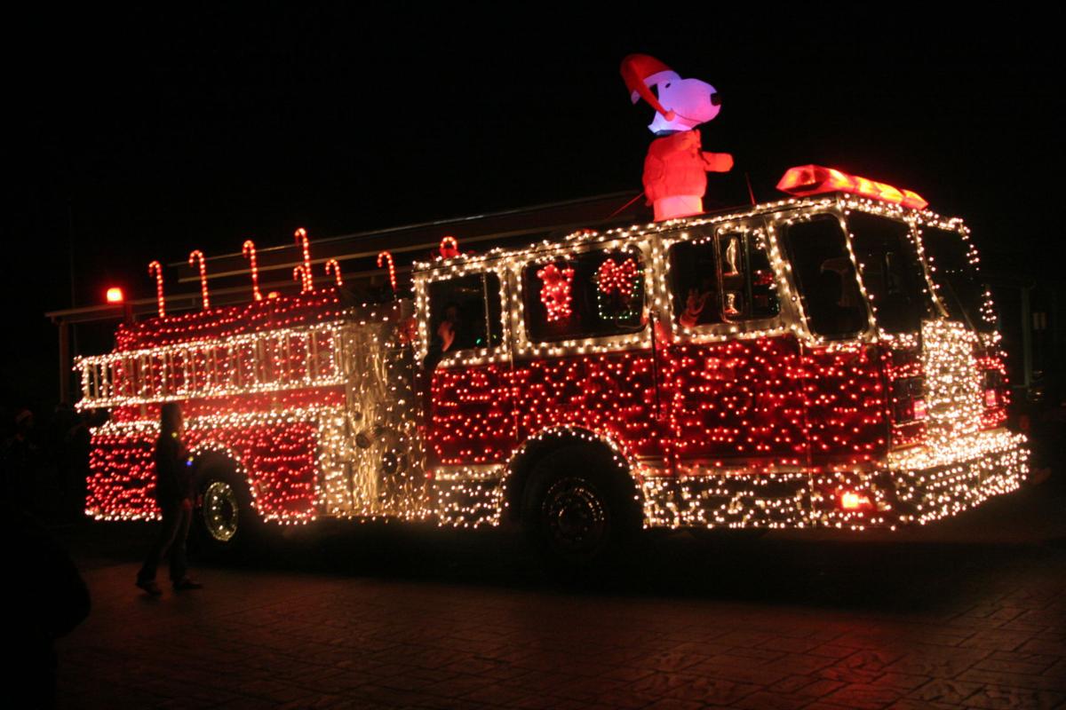 Florence Ky Christmas Parade 2022 Florence Christmas On Main Street Parade | Featured | Pinalcentral.com