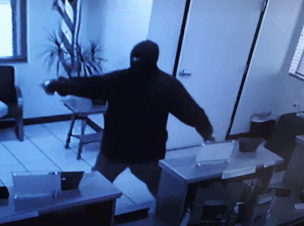 Suspect in Coolidge armed robbery arrested following rollover crash