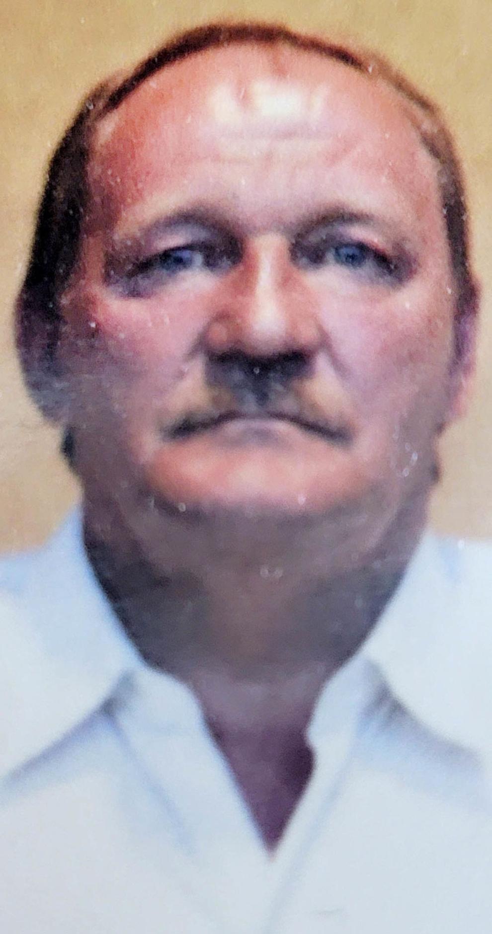 James Pickett Obituaries
