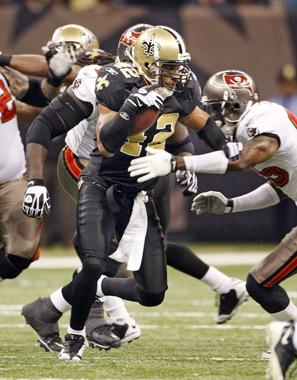 Saints Agree to Terms with S Darren Sharper