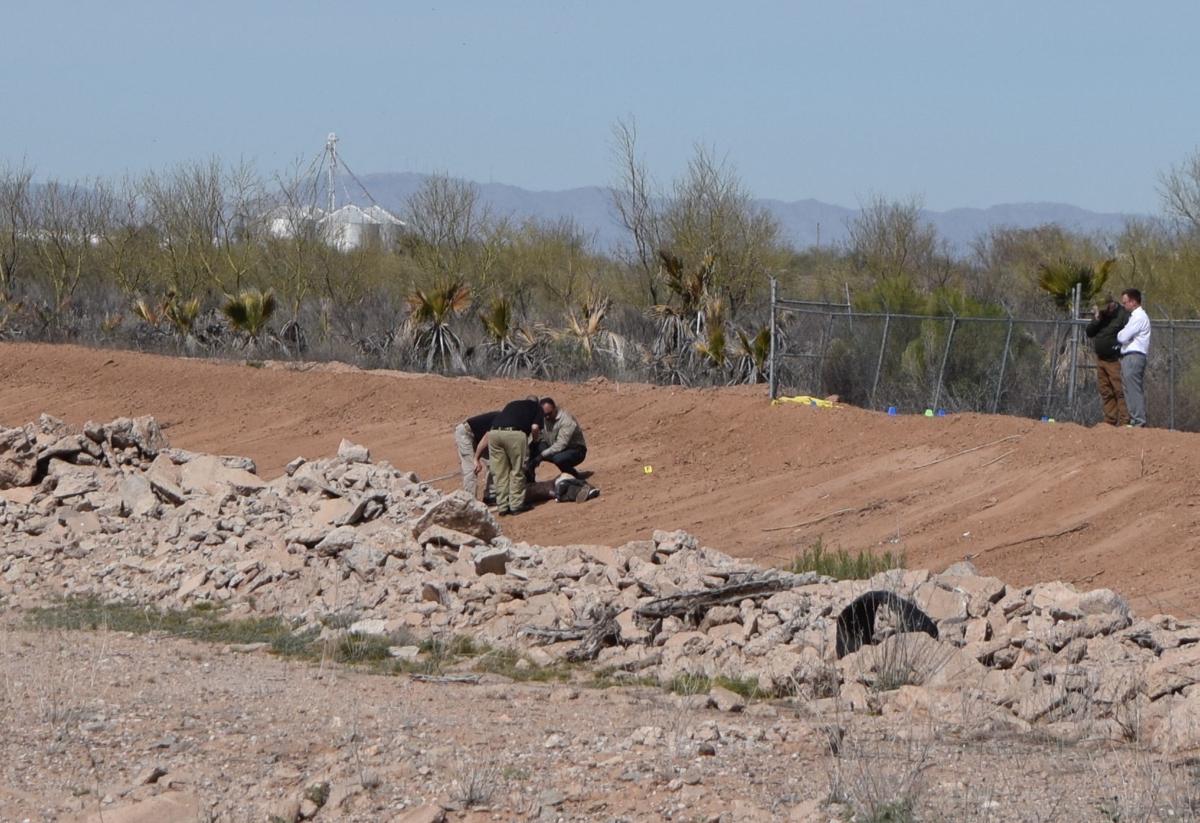 Body found in Santa Cruz Wash near Maricopa Breaking
