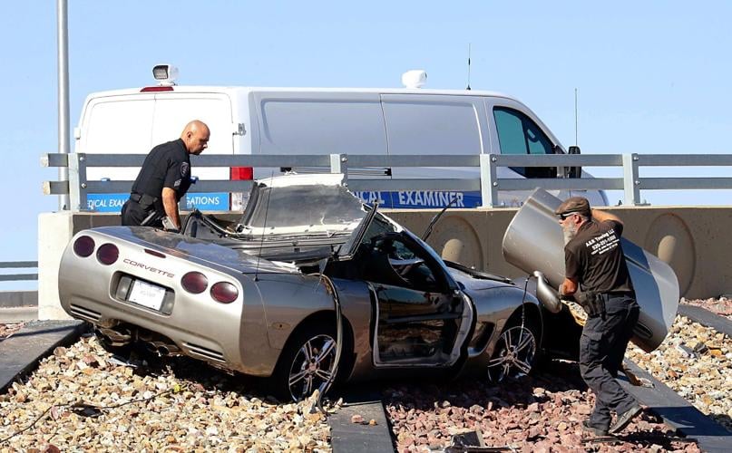 Fatal, singlecar crash on Maricopa overpass has unknown cause News