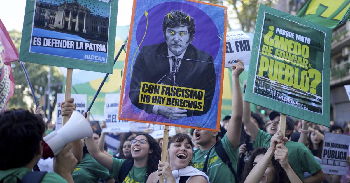 Protestas masivas contra la austeridad sacuden a Argentina en medio de amenazas a las universidades públicas  política