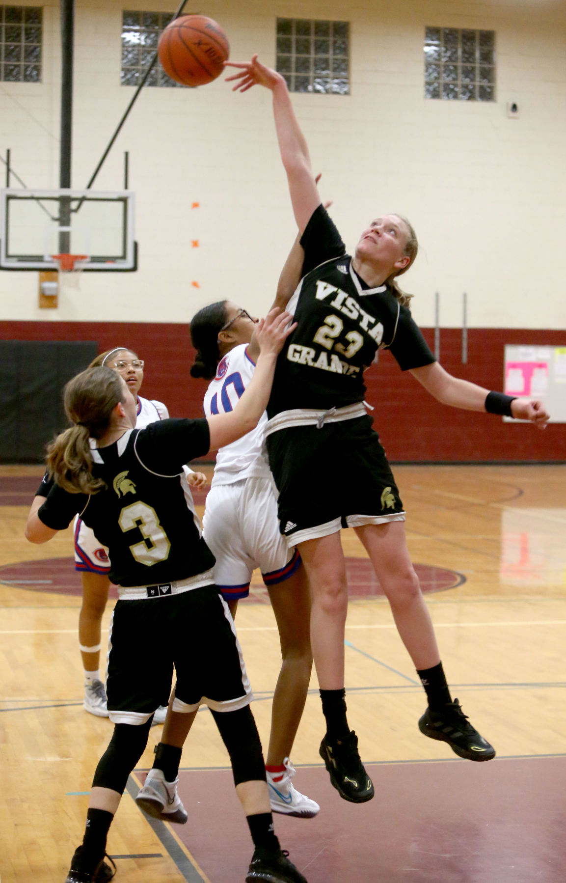 Vista Grande vs. Coolidge girls basketball