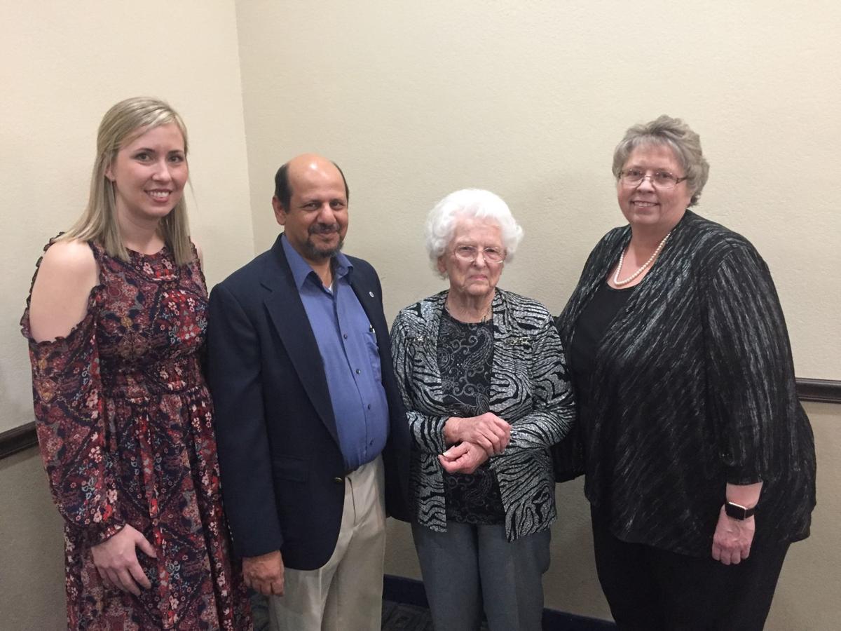 Cg Chamber Honors Community Service Area News Pinalcentral Com