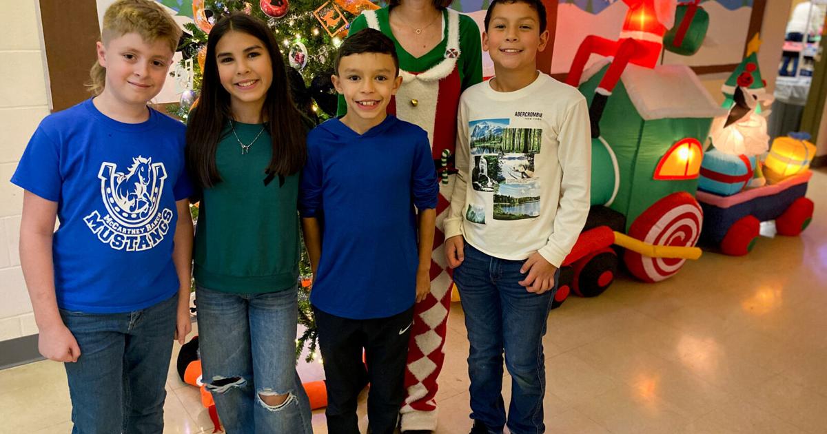 Mccartney Ranch Elementary McCartney Ranch School brings cheer to CG community | Casa Grande Area ...
