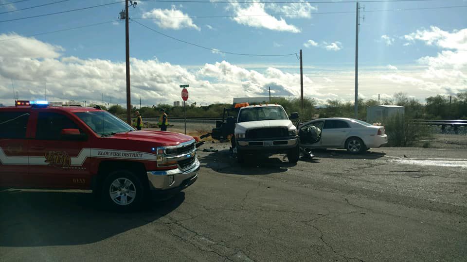 Eloy crash closes intersection News