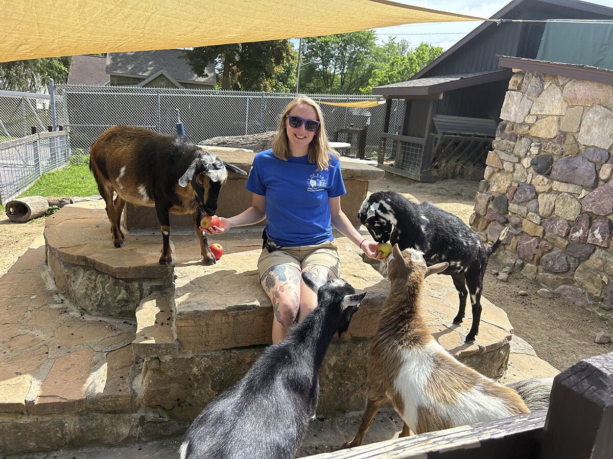 Ochsner Zoo welcomes new zookeeper from Pine County | News