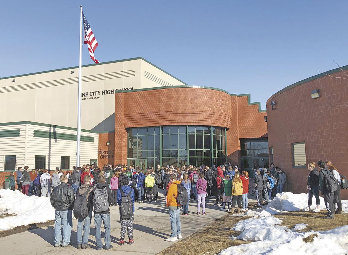 Pine City Youth Join Nationwide Walkout News Pinecountynews Com