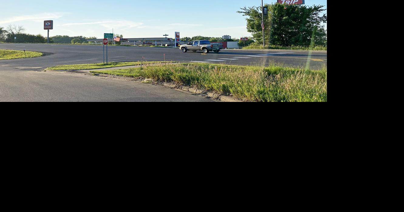 Stoplights planned for intersection on Hillside near Circle K and Kwik Trip