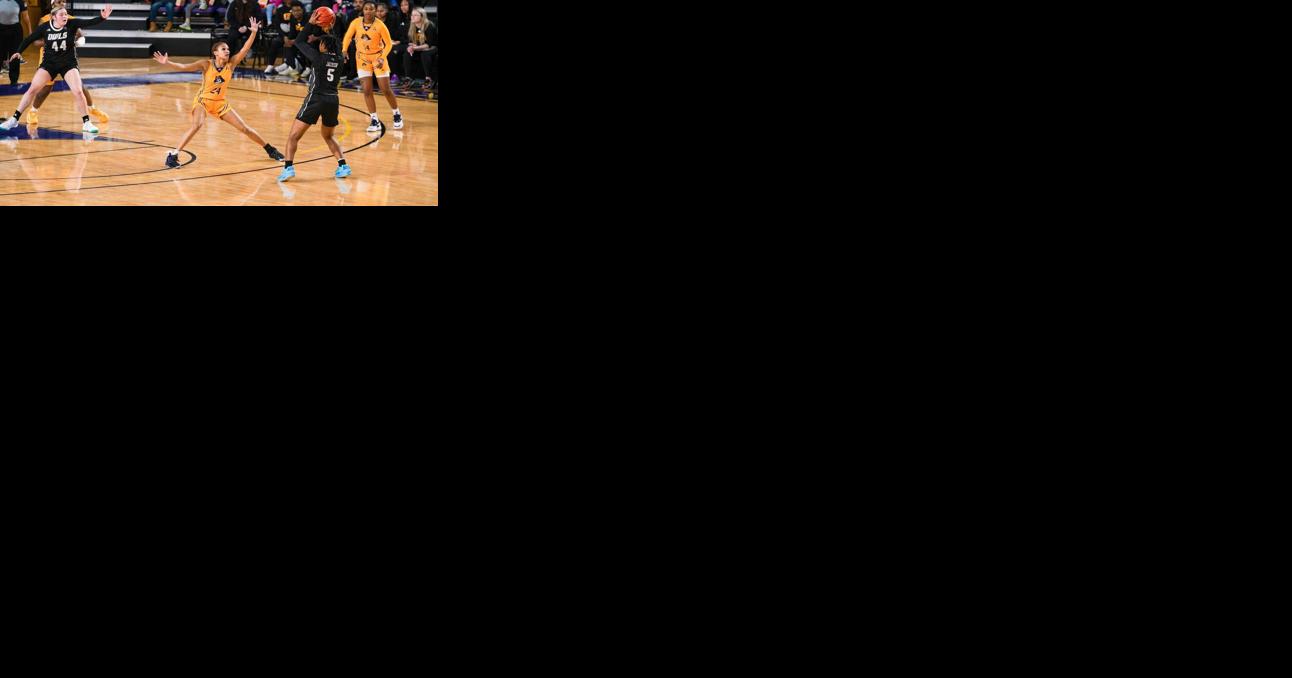 ECU women's basketball looks for back-to-back wins over FAU - Vimarsana News