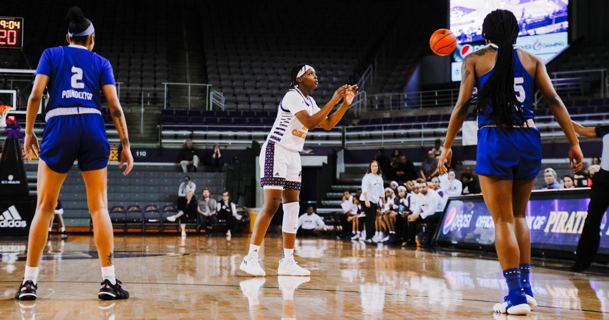 ECU women’s basketball looks ahead to beating the Mustangs on the road