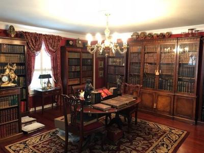 Terry Library Terry Kingery to donate 40,000 books to ECU | The East Carolinian ...