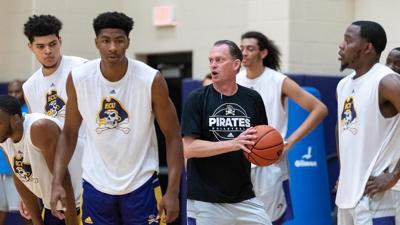 Ecu Hoops Begin Fall Practice Sports Piratemedia1 Com