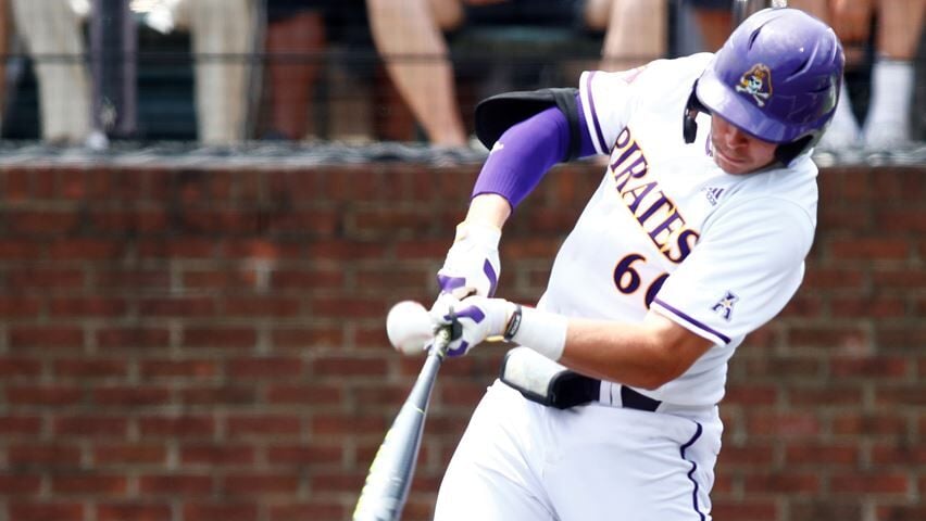 Vanderbilt's Kumar Rocker strikes out 11 in Super Regional win over East  Carolina