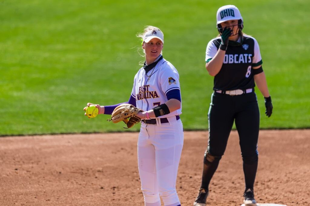 Softball to play Houston in four-game series - Vimarsana News