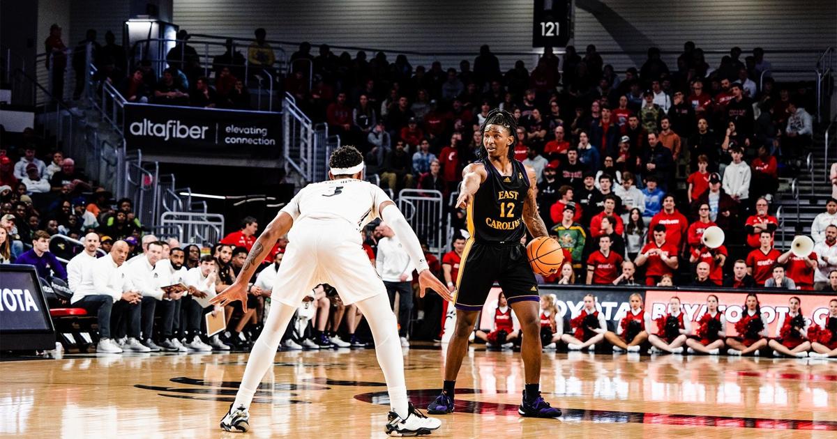 ECU Men s Basketball Outscored For The Fourth Time In Conference Games ecu-men-s-basketball-outscored-for-the-fourth-time-in-conference-games