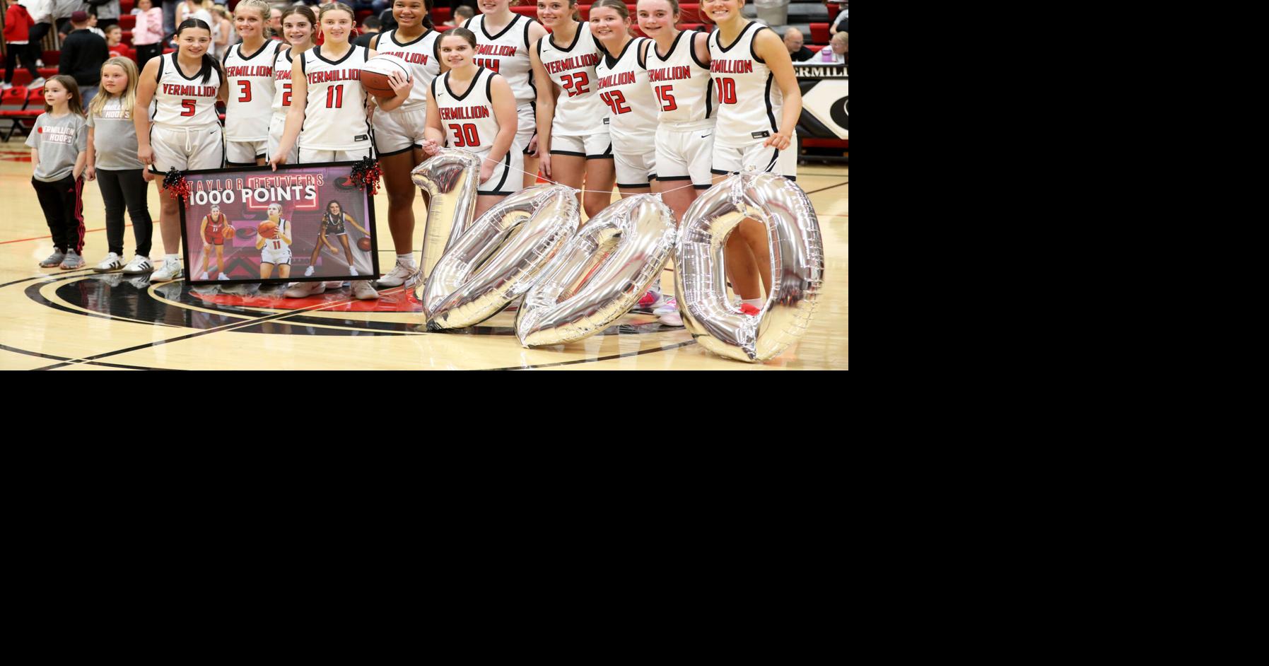 Reuvers Achieves Another Milestone As Tanagers Defeat Madison 60-31