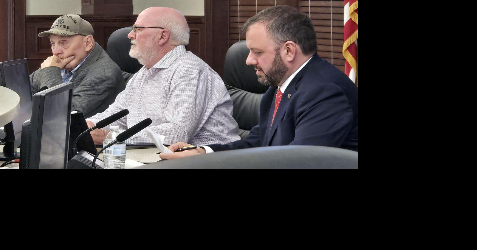 Mayor Hopefuls Spell Out Their Leadership Styles
