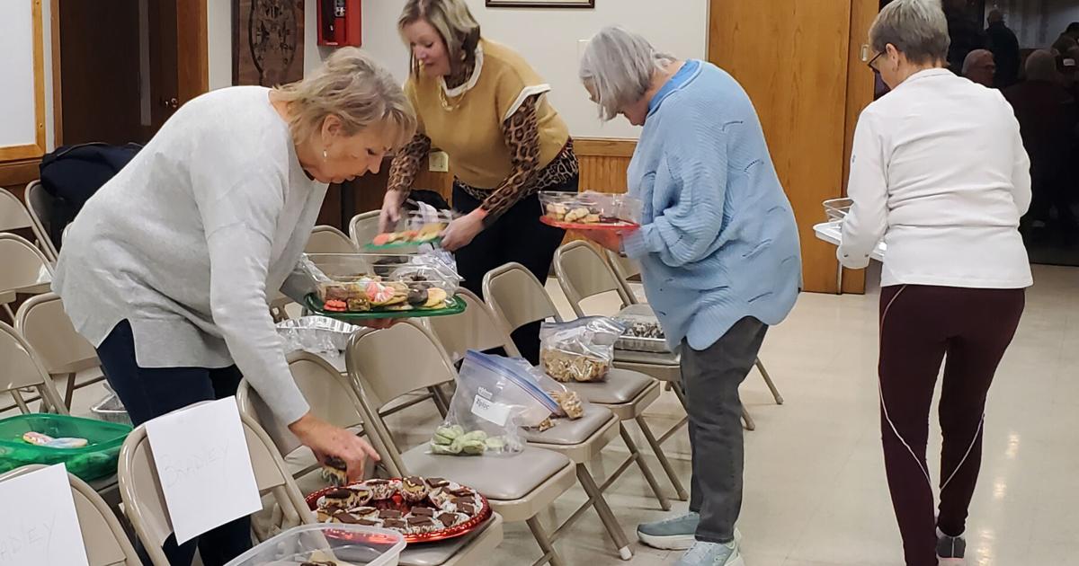 Plaintalk Elks Christmas Baskets for Siouxland Tradition Continues | Local News ...