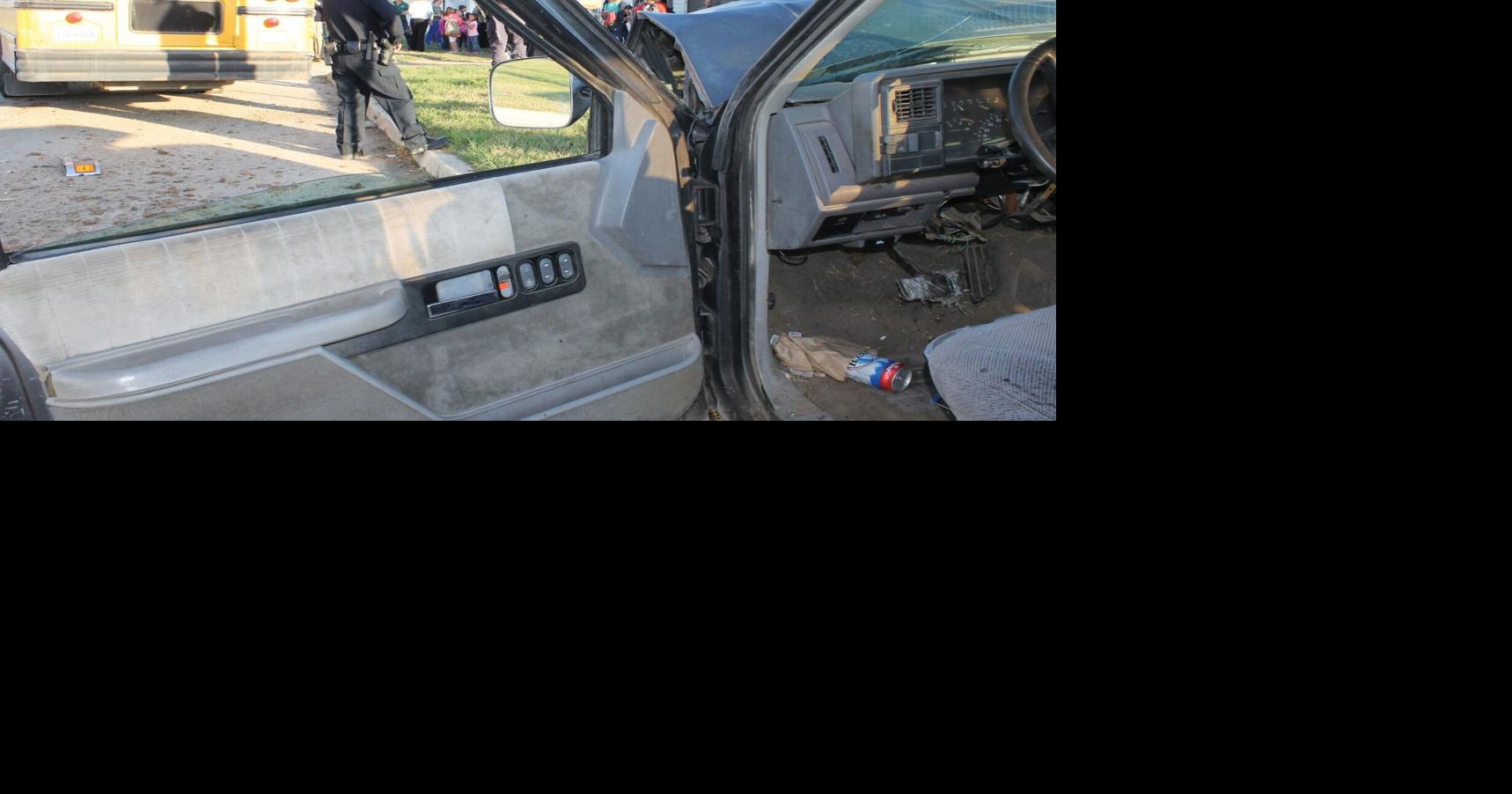 Alleged drunk driver crashes into school bus | News | pleasantonexpress.com