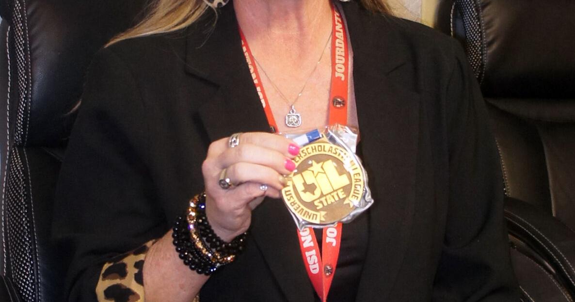 JISD Trustees accept Dr. Canter’s retirement