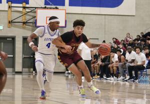 67875c6d64921.image No. 6 Central Catholic boys basketball survives upset scare in league opener | Sports