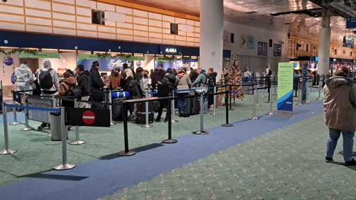 Delays, Cancellations Continue At PDX Through Christmas | Transports ...