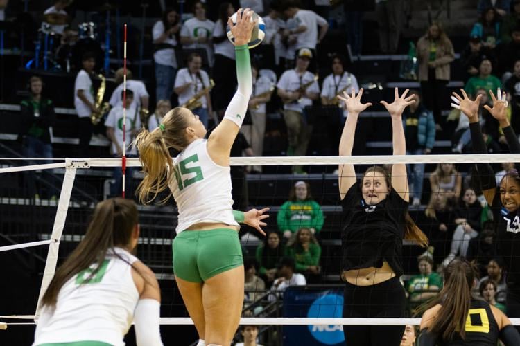 Oregon sweeps Southeastern Louisiana in first round of NCAA volleyball ...