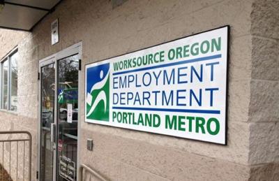 Thousands of Oregonians in limbo as Congress fusses over unemployment benefits