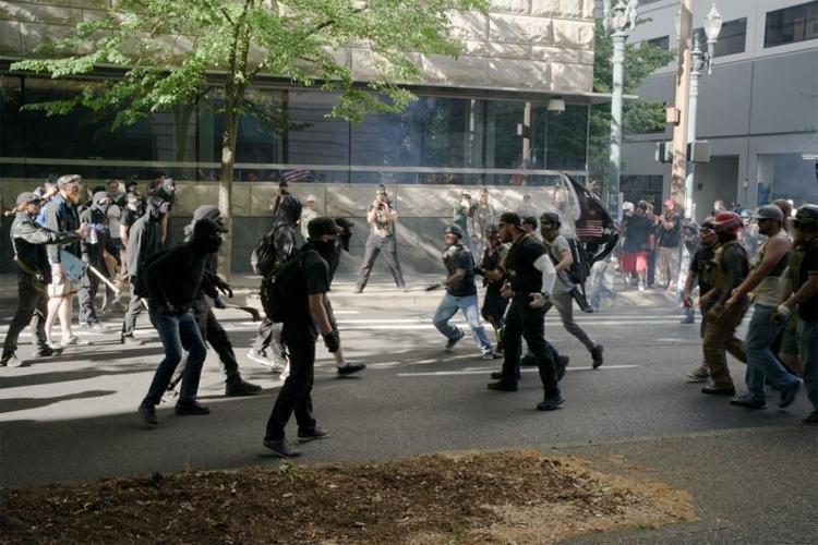 Nine arrested during clash between antifa, Patriot Prayer
