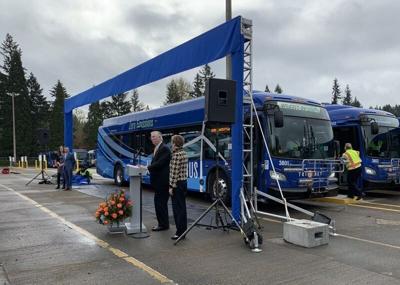 TriMet unveils first all-electric bus