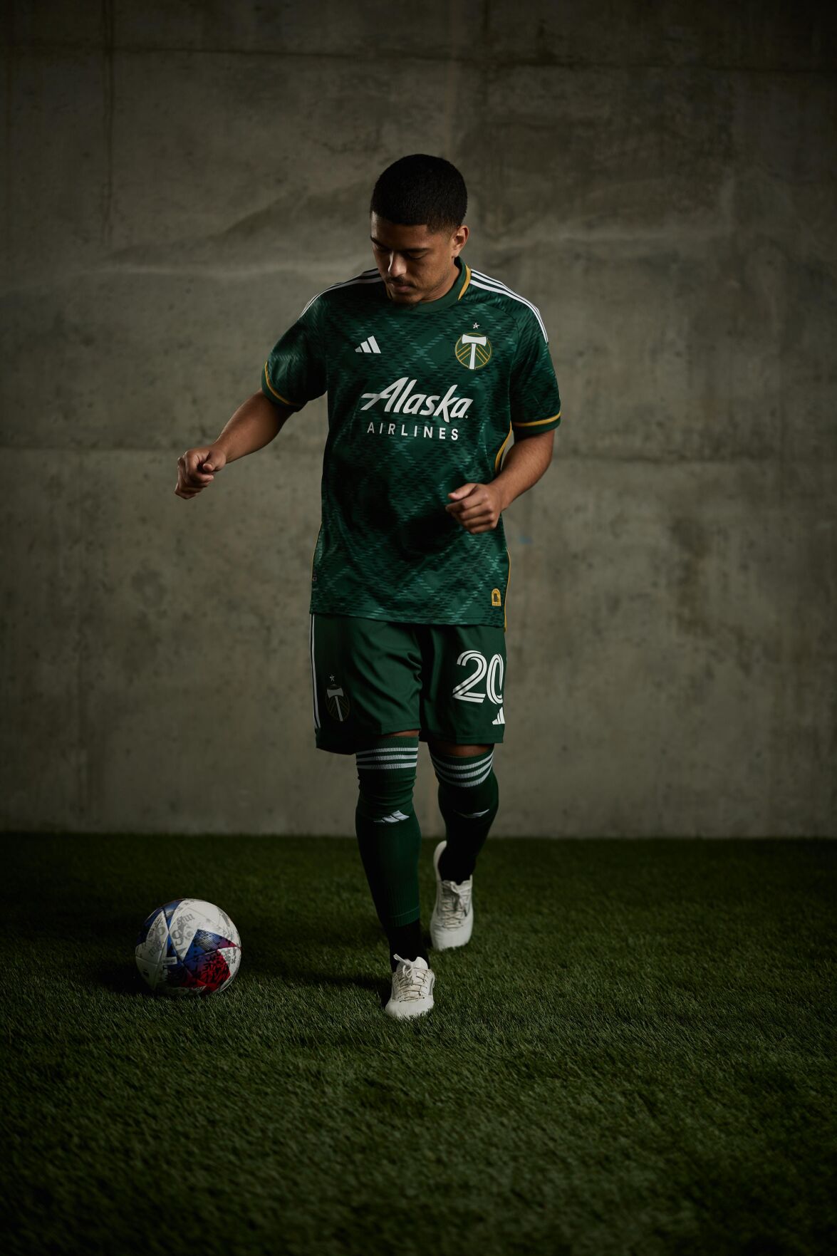 Portland Timbers unveil new Rose City Red kit 