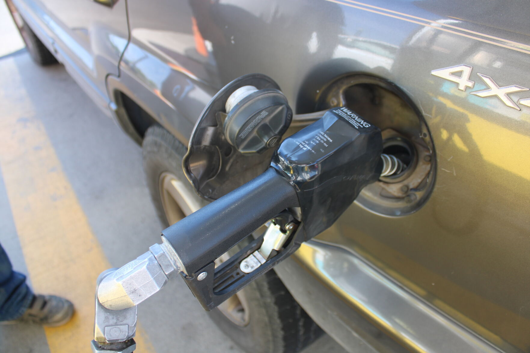 How To Pump Your Own Gas, Step By Step | Lifestyle | Portlandtribune.com