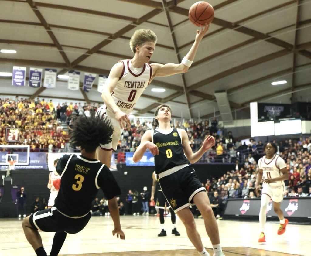 Central Catholic Boys Basketball Downs Roosevelt For 6A State ...