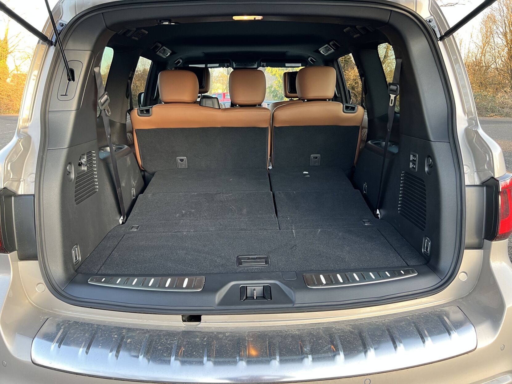 Car Review 2023 Infiniti QX80 is a refined powerful all weather