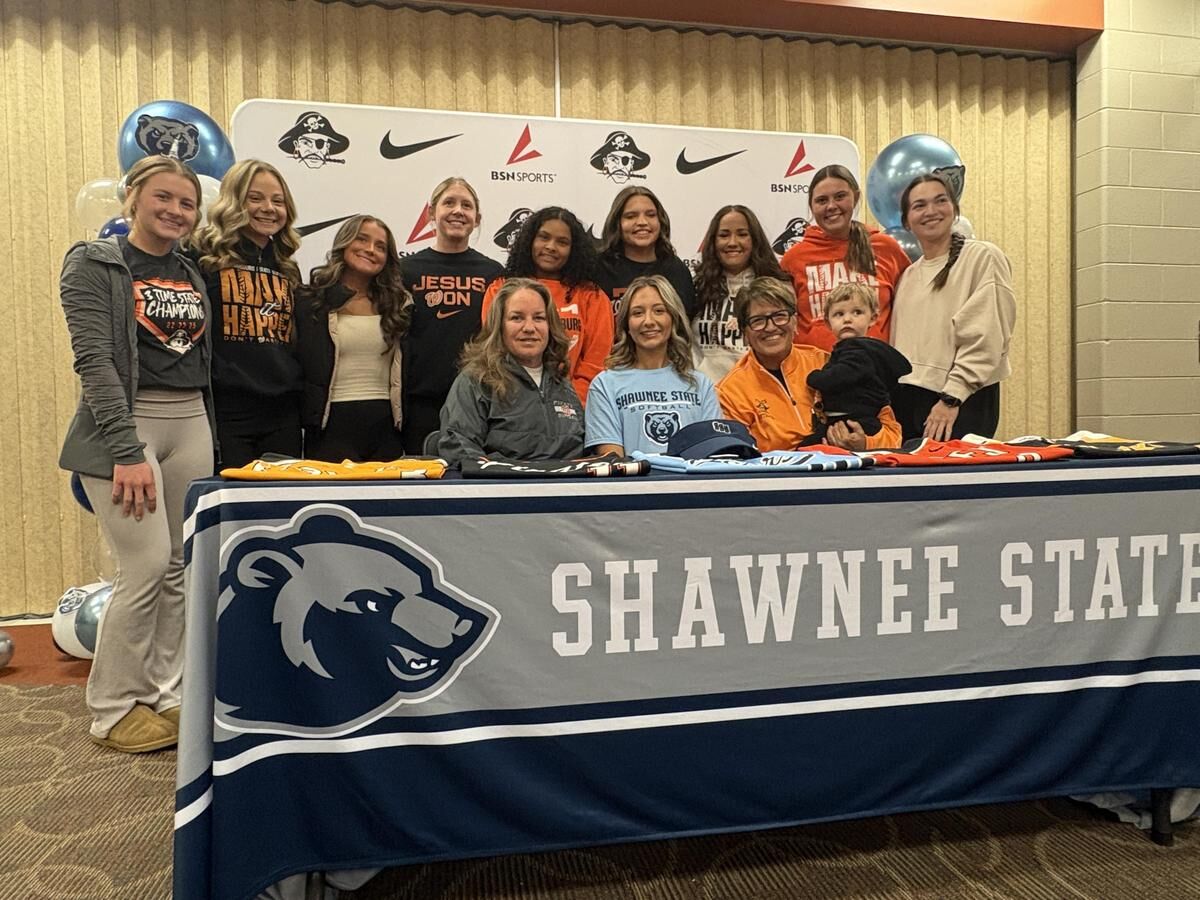 Burg's Drake inks with Shawnee State | Sports | portsmouth-dailytimes.com, image size:1200x900