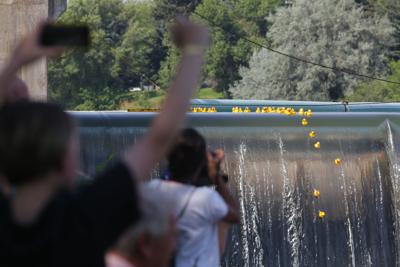 Rubber Ducks For Sale Ahead Of Rotary Club S Annual Duck Race Local News Postregister Com