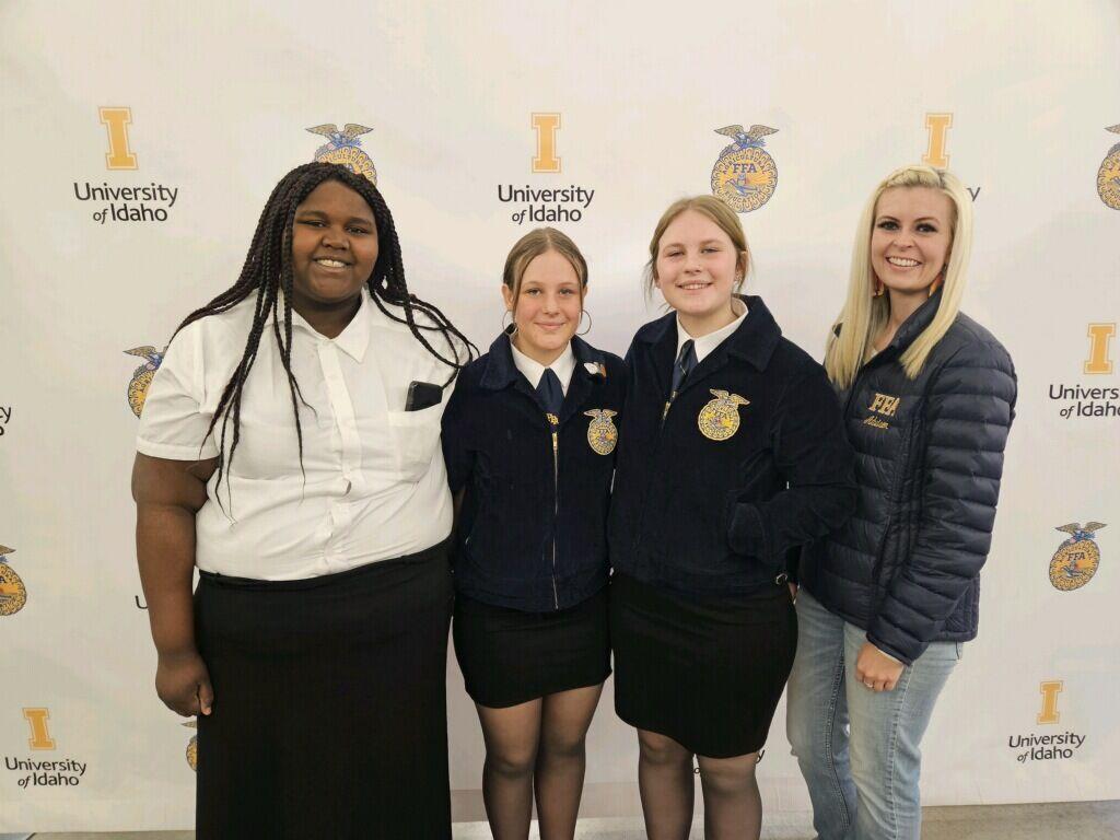 Clark County FFA students attend State Leadership Convention, Local Scenes