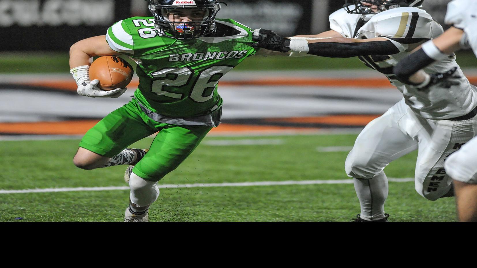 Blackfoot Football Falls To Undefeated Kuna 49 35 In 4a Title Game