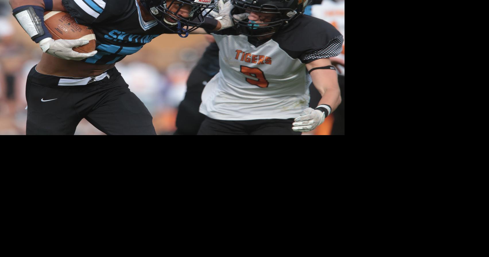 FOOTBALL Skyline cruises past Idaho Falls for seventh straight Emotion