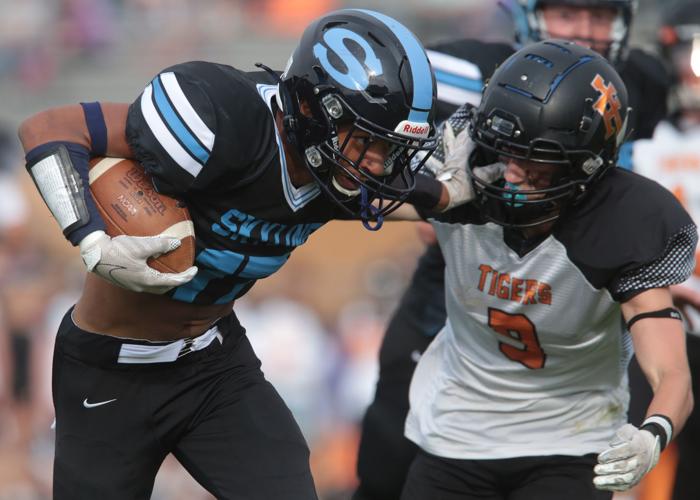 FOOTBALL Skyline cruises past Idaho Falls for seventh straight Emotion